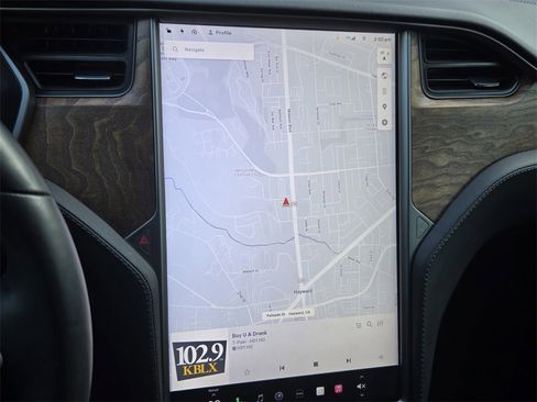 Used 2020 Tesla Model S Long Range Plus image 21