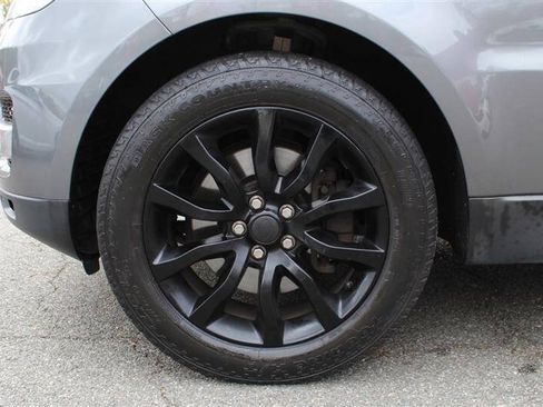 Used 2014 Land Rover Range Rover Sport HSE AWD/4WD image 9
