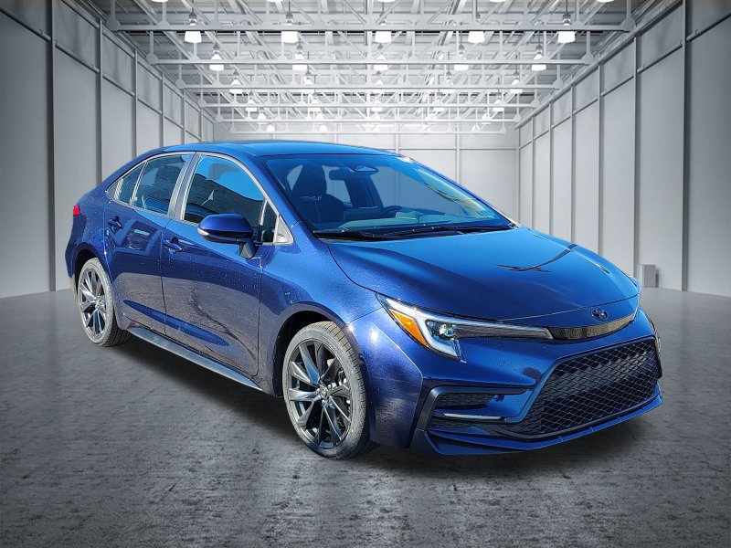 Used 2024 Toyota Corolla SE FWD image 4