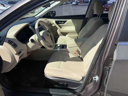 Used 2015 Nissan Altima 2.5 S w/ Power Driver Seat Package FWD image 12