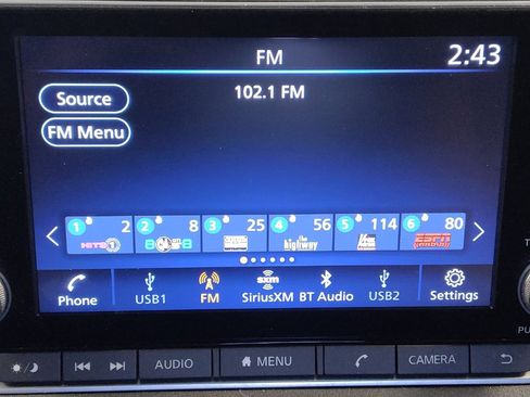 Used 2025 Nissan Sentra SV FWD image 25