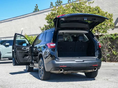 Used 2020 Chevrolet Traverse RS w/ LPO, Cargo Package FWD image 26