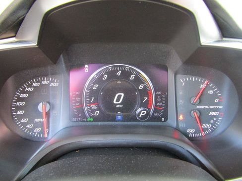 Used 2015 Chevrolet Corvette Stingray Convertible w/ 2LT Preferred Equipment Group RWD image 14
