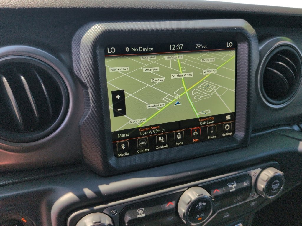 Used 2022 Jeep Wrangler Unlimited Sport AWD/4WD image 13