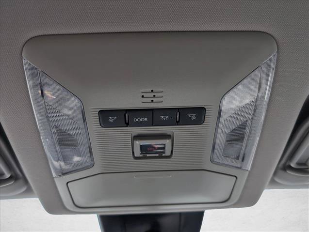 Used 2023 Toyota RAV4 XLE FWD image 18