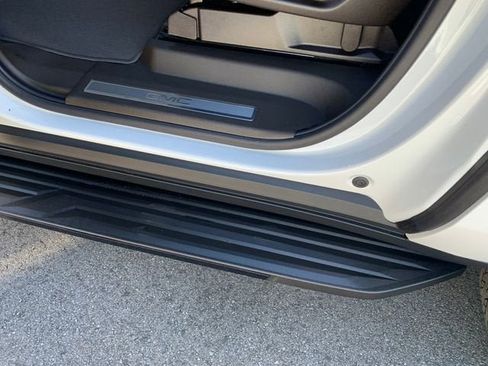 New 2026 GMC Yukon XL Elevation w/ Elevation Premium Package AWD/4WD image 22