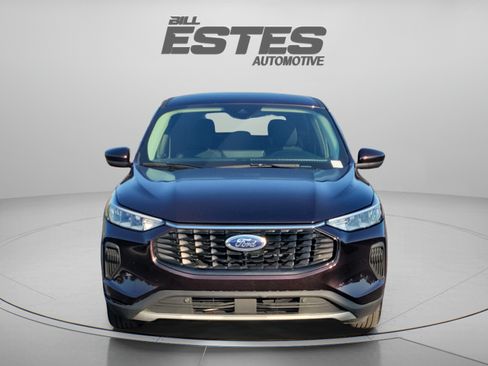 Used 2023 Ford Escape Active w/ Tech Pack #2 FWD image 6