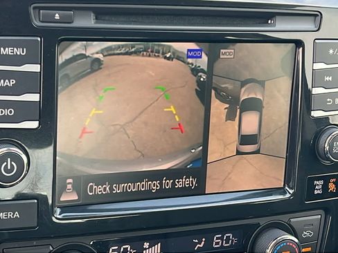 Used 2020 Nissan Maxima Platinum w/ Sport Mat Group FWD image 16