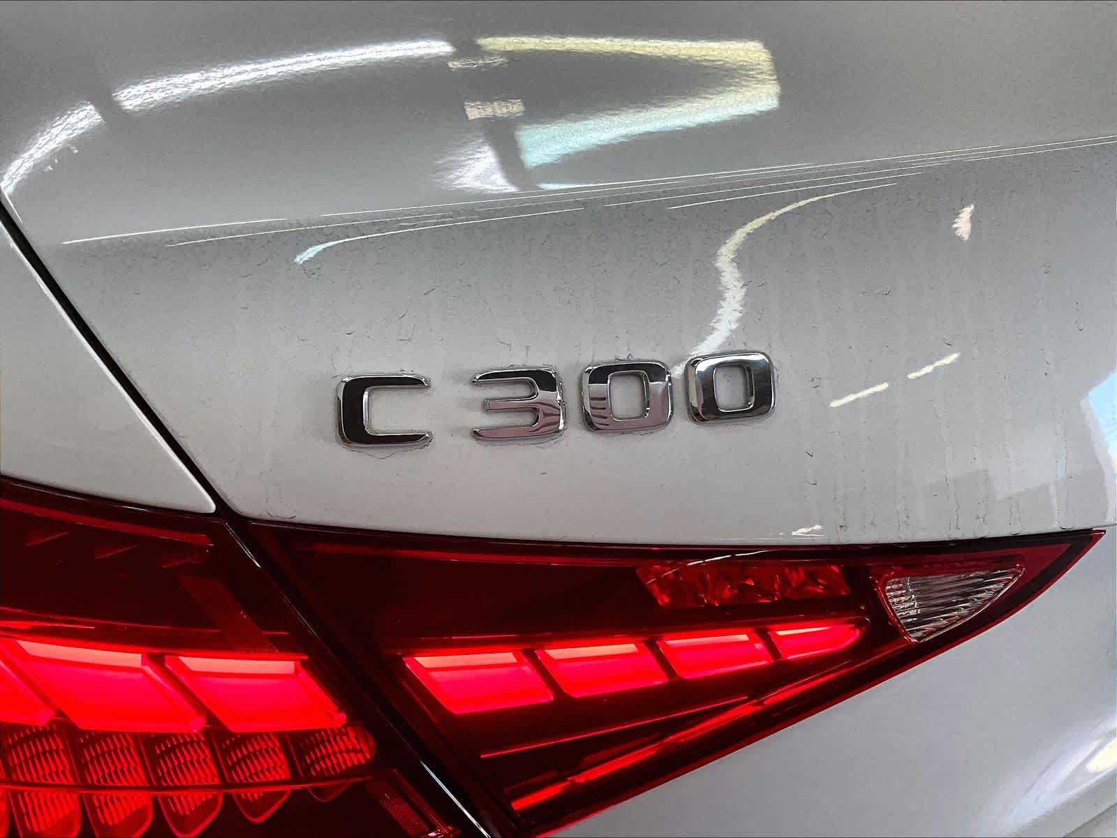 Used 2022 Mercedes-Benz C 300 Sedan image 12