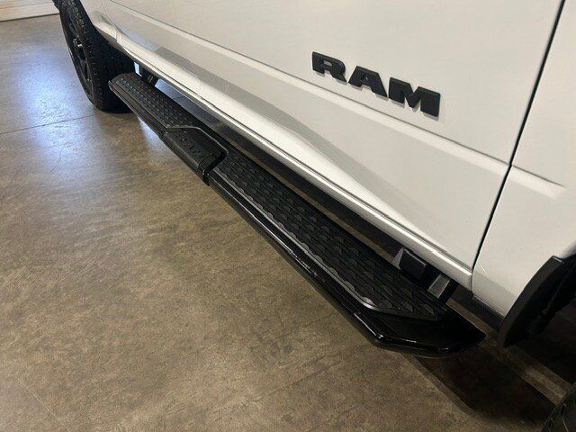 Used 2024 RAM 2500 Big Horn w/ Night Edition AWD/4WD image 6