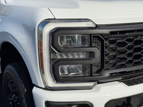 Certified 2023 Ford F250 XL w/ STX Appearance Package image 7