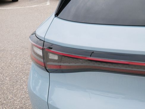 Certified 2023 Volkswagen ID.4 Pro S AWD/4WD image 17