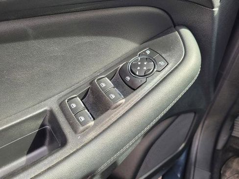 New 2024 Ford Edge SE w/ Black Appearance Package image 12