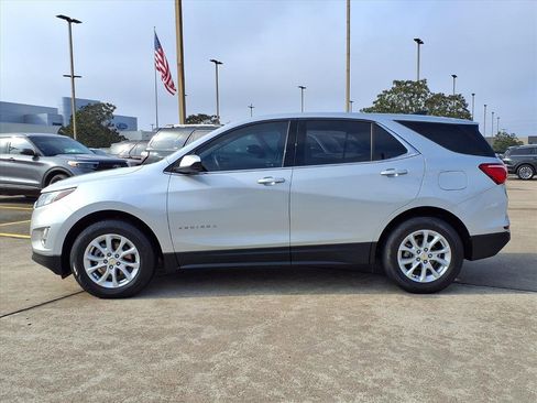 Used 2020 Chevrolet Equinox LT image 3