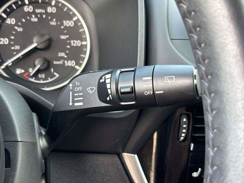 Used 2023 Nissan Rogue SL AWD/4WD image 28