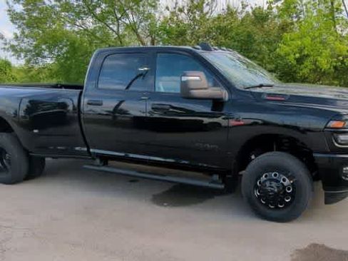 New 2026 RAM 3500 Big Horn AWD/4WD image 2
