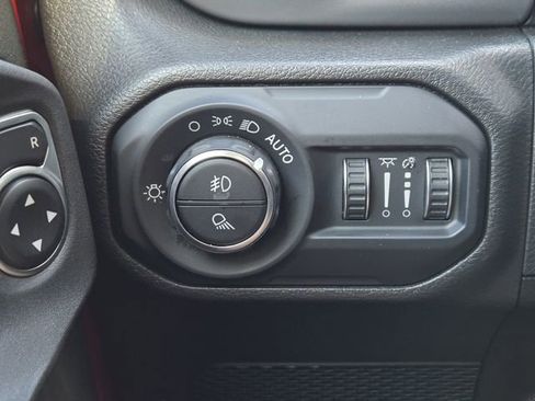 Certified 2022 Jeep Gladiator Sport image 23