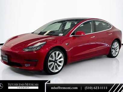 Used 2019 Tesla Model 3 Standard Range Plus