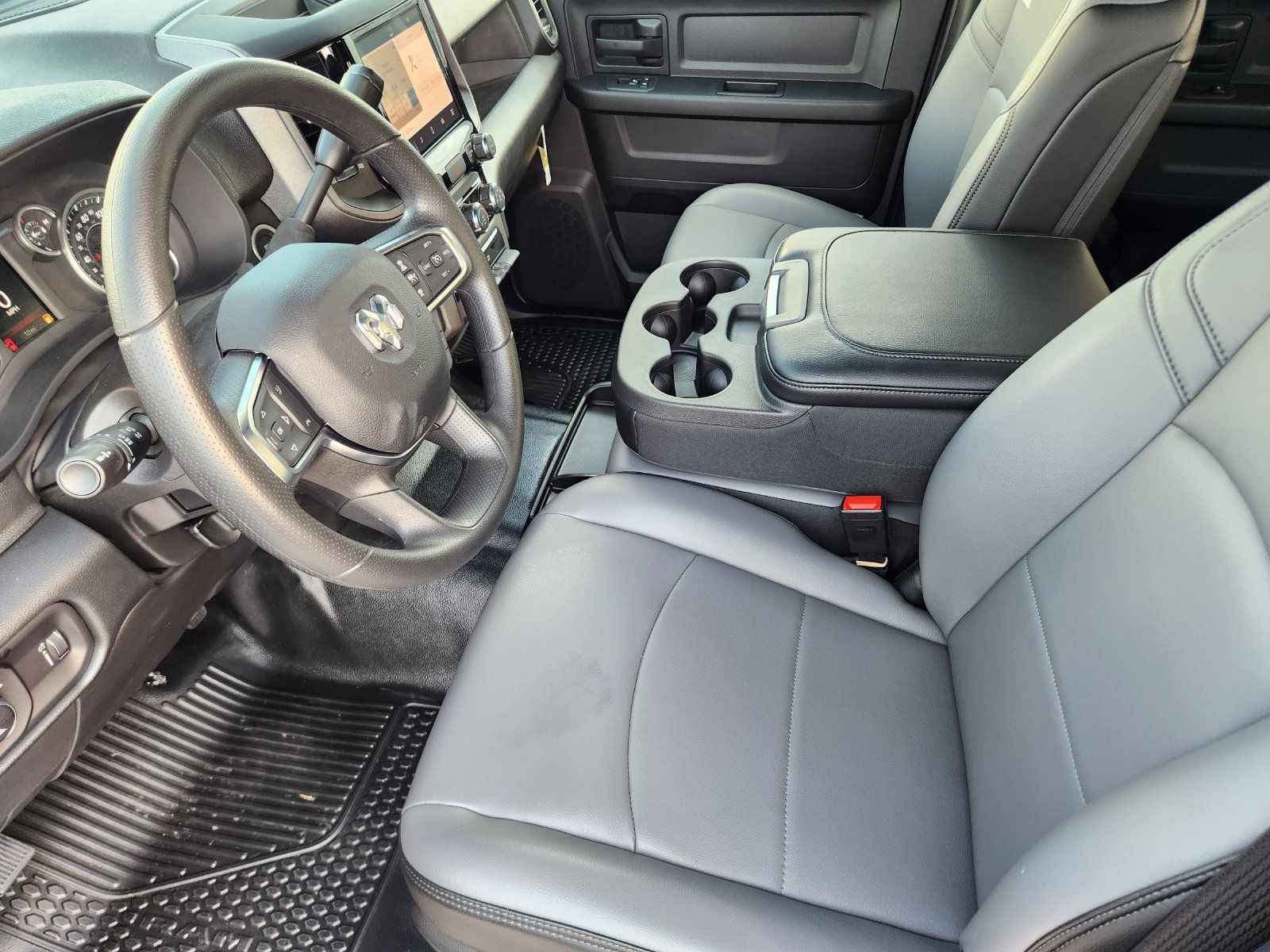 New 2027 RAM 2500 Tradesman AWD/4WD image 13