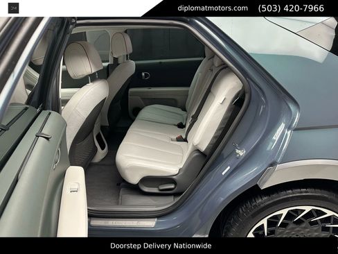 Used 2024 Hyundai Ioniq 5 Limited image 18