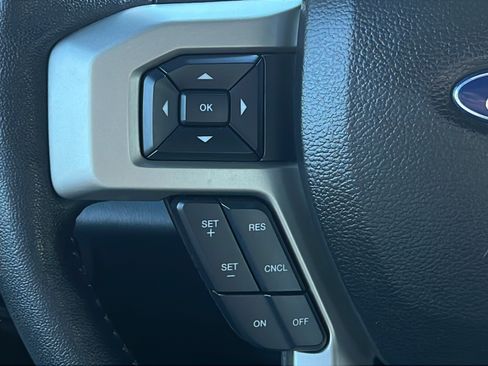 Used 2020 Ford F150 Lariat AWD/4WD image 18