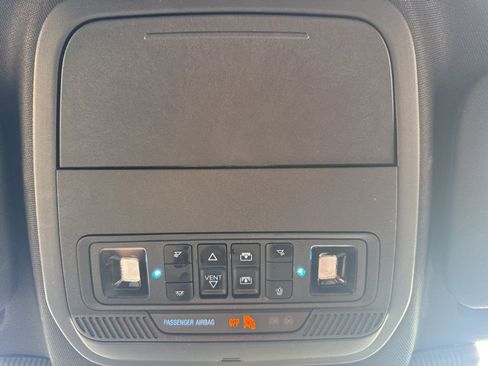 Certified 2025 Ford Explorer Platinum w/ LUX Leather Package image 24