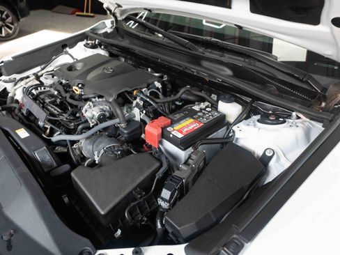 Used 2024 Toyota Camry LE image 32