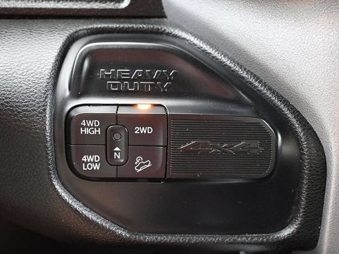 Used 2024 RAM 2500 Big Horn w/ Off Road Package AWD/4WD image 6