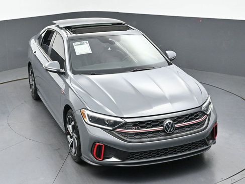 Used 2024 Volkswagen Jetta GLI Autobahn image 46