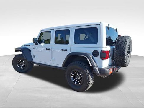 Used 2026 Jeep Wrangler Unlimited Rubicon 392 w/ Quick Order Package 27X Moab AWD/4WD image 5