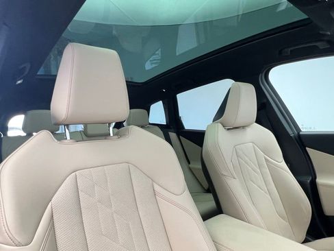 Certified 2025 BMW X3 xDrive30i image 7