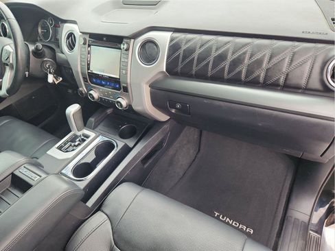 Used 2017 Toyota Tundra Platinum AWD/4WD image 29
