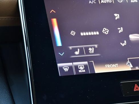 Used 2025 INFINITI QX80 Sensory AWD/4WD image 36