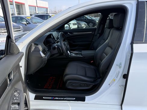 Used 2022 Honda Accord Sport image 12