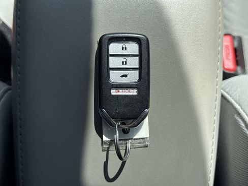 Used 2019 Honda HR-V EX image 23