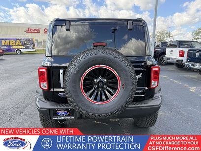 New 2025 Ford Bronco Big Bend w/ Black Diamond Package