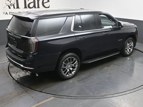 New 2026 Chevrolet Tahoe Premier w/ Sun And Tow Package AWD/4WD image 19