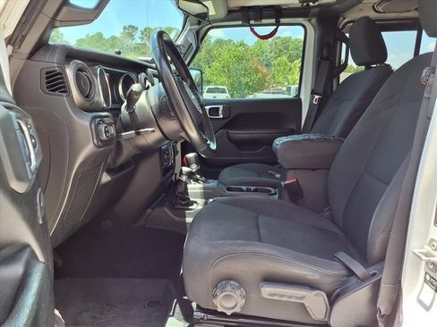 Used 2022 Jeep Gladiator Sport AWD/4WD image 8