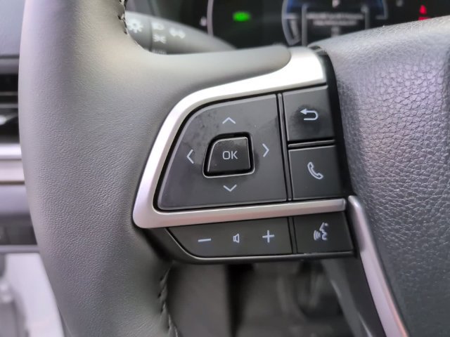 Used 2026 Toyota Grand Highlander XLE FWD image 16