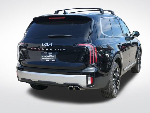 Used 2024 Kia Telluride SX image 2