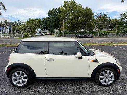 Used 2009 MINI Cooper Hardtop FWD image 6