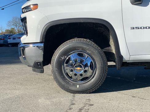 New 2026 Chevrolet Silverado 3500 LT w/ Convenience Package image 11