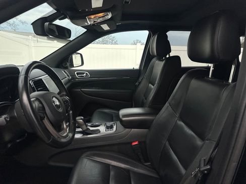 Used 2021 Jeep Grand Cherokee Limited image 11