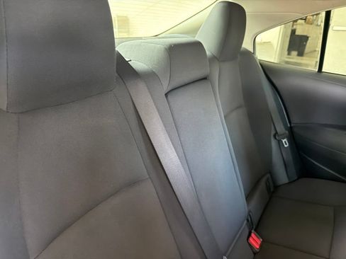 Used 2023 Toyota Corolla LE FWD image 27