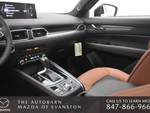 Certified 2025 MAZDA CX-5 Carbon Edition image 24