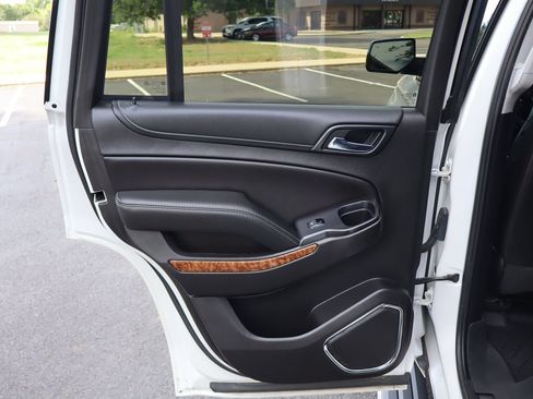 Used 2017 Chevrolet Tahoe Premier AWD/4WD image 26