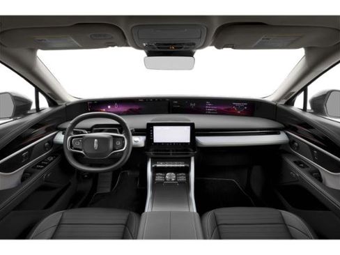 Used 2024 Lincoln Nautilus Premier AWD/4WD image 7