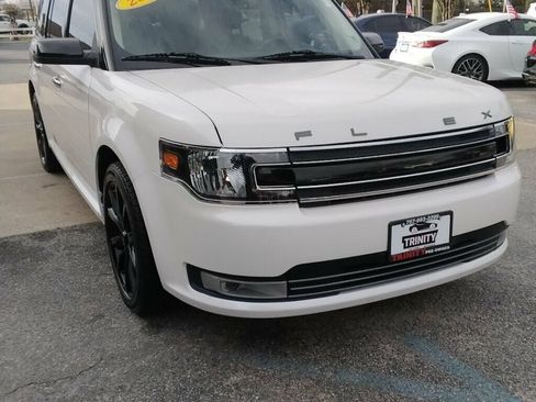 Used 2019 Ford Flex SEL w/ Equipment Group 202A image 5