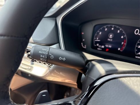 Used 2025 Acura Integra FWD image 18
