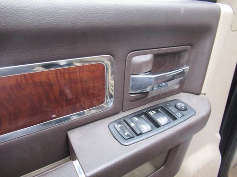 Used 2011 RAM 2500 Laramie w/ HD Snow Plow Prep Group image 19